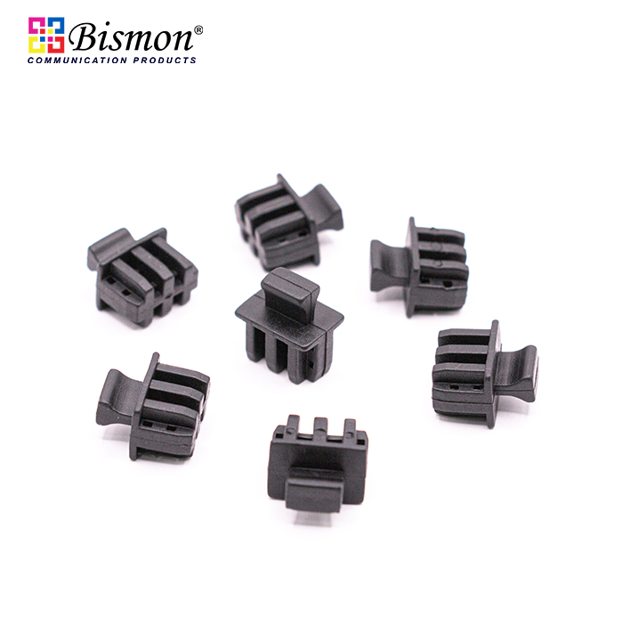 SFP SFP+ Dust cover for Ethernet Switch  (ช่องปิดกันฝุ่นช่องว่าง SFP ที่ตัว เน็ทเวิร์คสวิตซ์)
